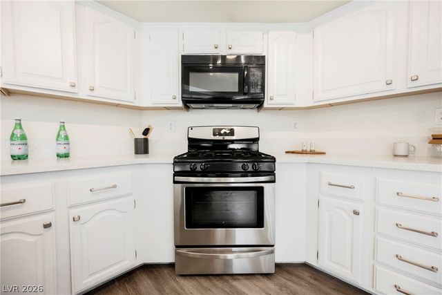 2636 Golden Sands Drive, Las Vegas, NV 89128