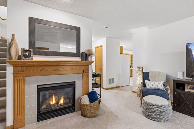 59 Landau Alcove, Woodbury, MN 55125