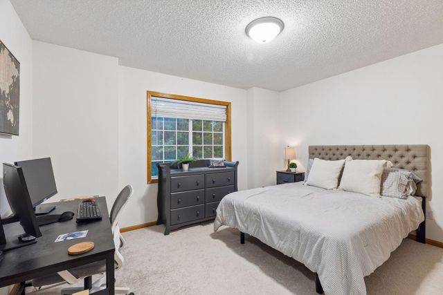 59 Landau Alcove, Woodbury, MN 55125