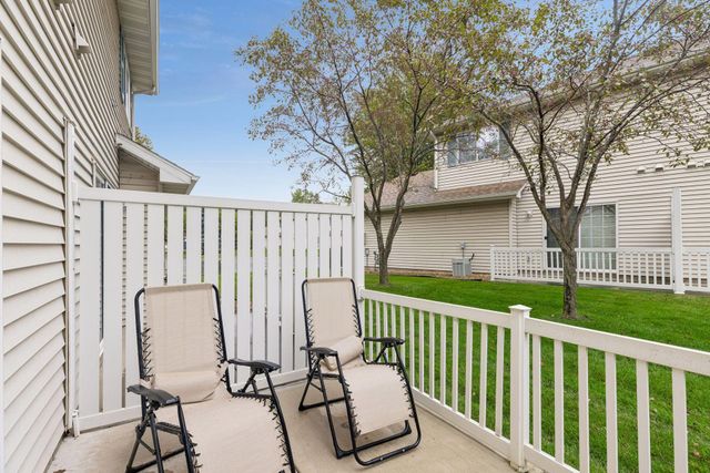 59 Landau Alcove, Woodbury, MN 55125