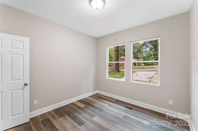 1701 5th Street, Statesville, NC 28677