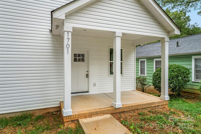 1701 5th Street, Statesville, NC 28677