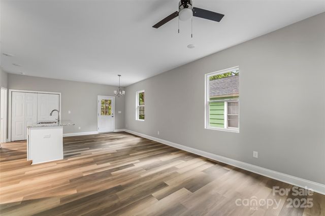 1701 5th Street, Statesville, NC 28677