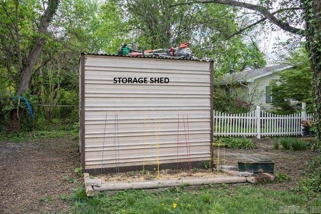 909 Dixie Street, Mountain Home, AR 72653