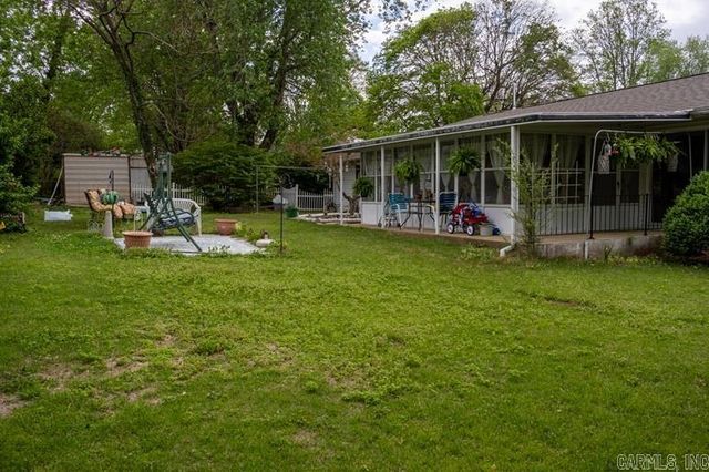 909 Dixie Street, Mountain Home, AR 72653