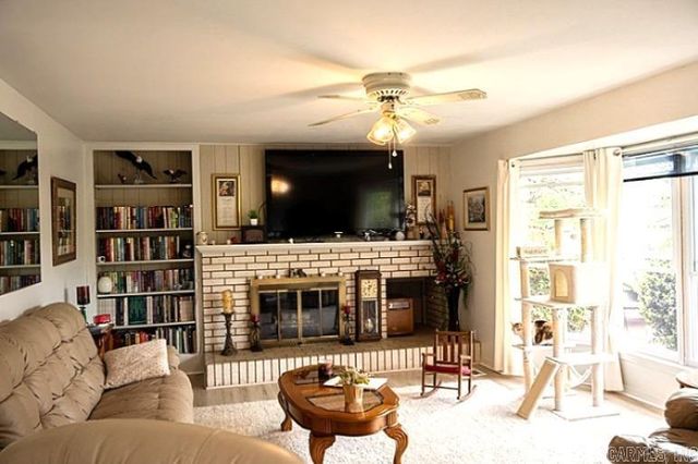 909 Dixie Street, Mountain Home, AR 72653