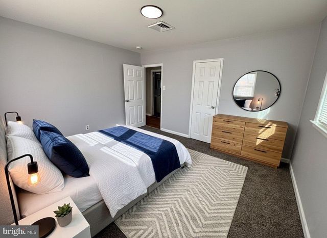 164 KINSLEY RD, Pemberton, NJ 08068