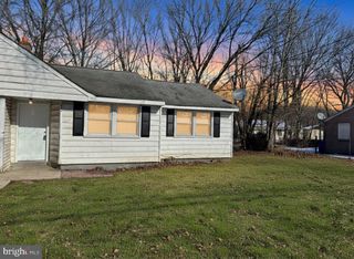 164 KINSLEY RD, Pemberton, NJ 08068