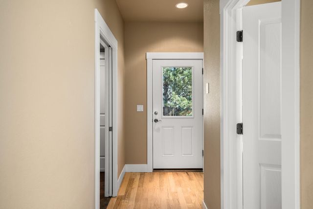 2644 NW Ordway Avenue, Bend, OR 97703