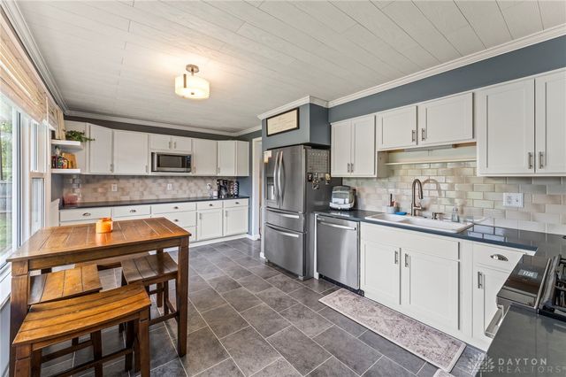 7461 Skylark Circle, Franklin, OH 45005