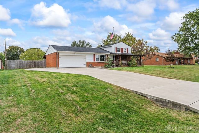 7461 Skylark Circle, Franklin, OH 45005
