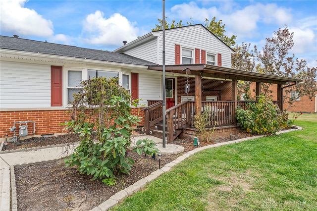 7461 Skylark Circle, Franklin, OH 45005