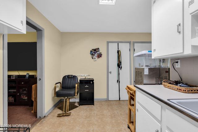 556 Spotswood Englishtown Road, Monroe, NJ 08831