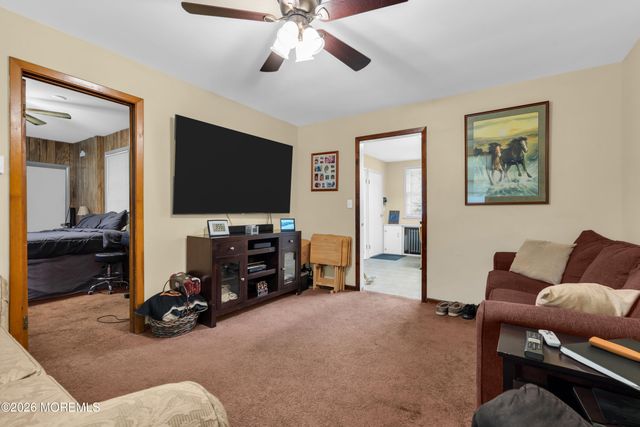 556 Spotswood Englishtown Road, Monroe, NJ 08831