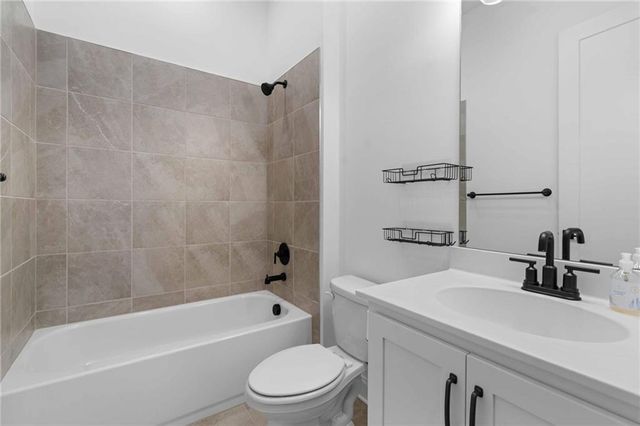 6931 Scenic Overlook Trace, Flowery Branch, GA 30542