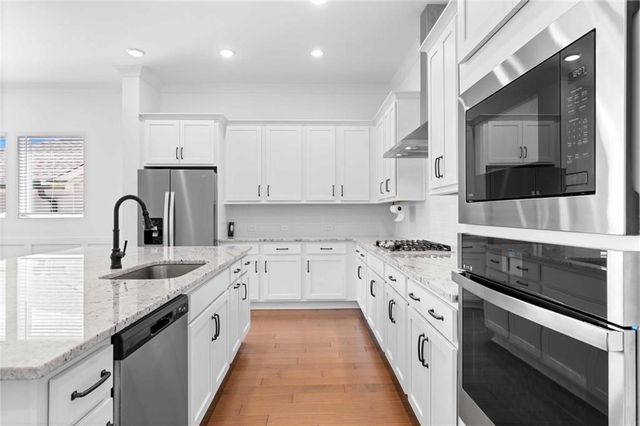 6931 Scenic Overlook Trace, Flowery Branch, GA 30542
