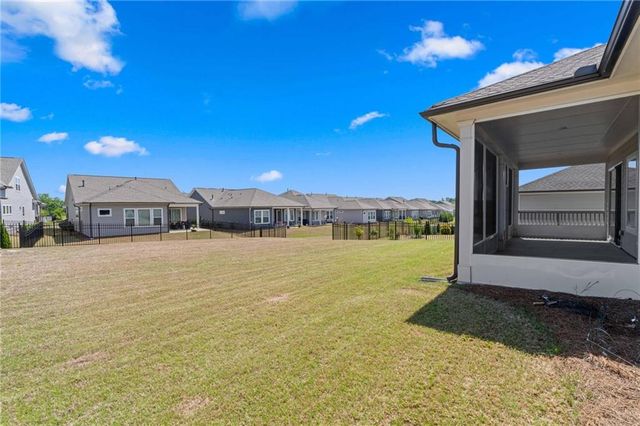 6931 Scenic Overlook Trace, Flowery Branch, GA 30542