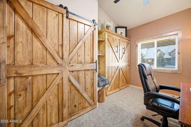 2230 PAGE Drive, Overgaard, AZ 85933