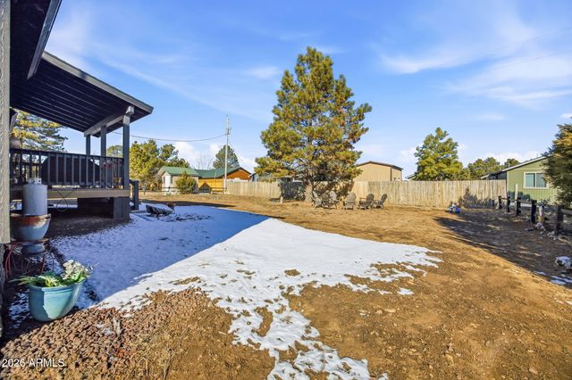 2230 PAGE Drive, Overgaard, AZ 85933