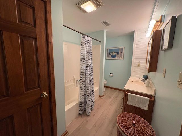 N3125 Tamarack ROAD, Lake Geneva, WI 53147