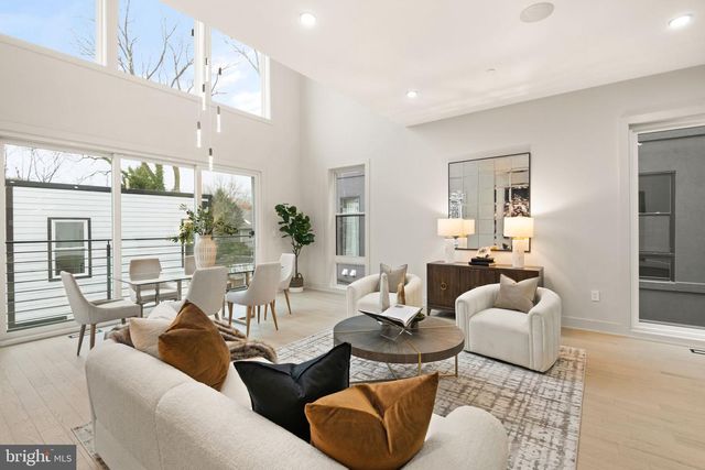 6116 30TH STREET, Washington, DC 20015