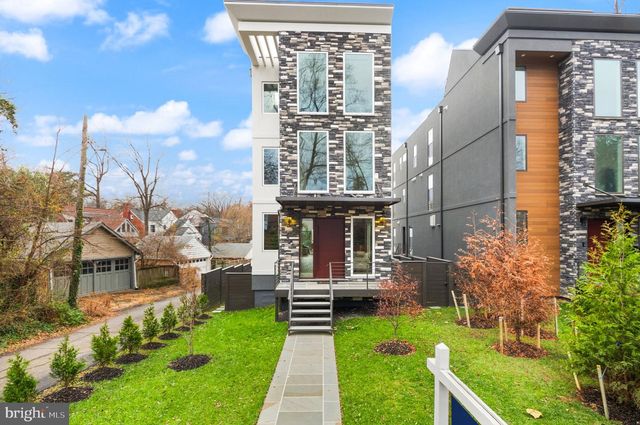 6116 30TH STREET, Washington, DC 20015