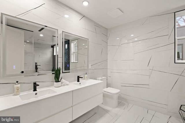 6116 30TH STREET, Washington, DC 20015