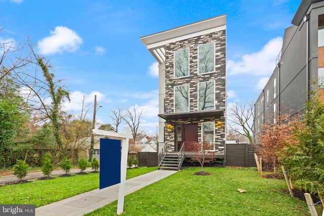 6116 30TH STREET, Washington, DC 20015