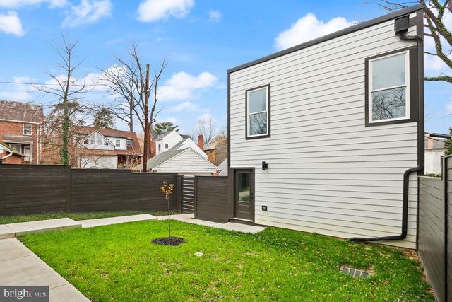 6116 30TH STREET, Washington, DC 20015