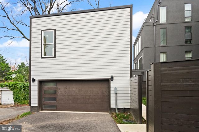 6116 30TH STREET, Washington, DC 20015