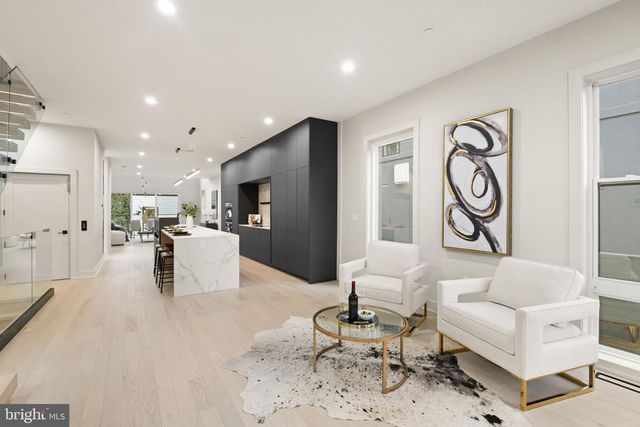 6116 30TH STREET, Washington, DC 20015