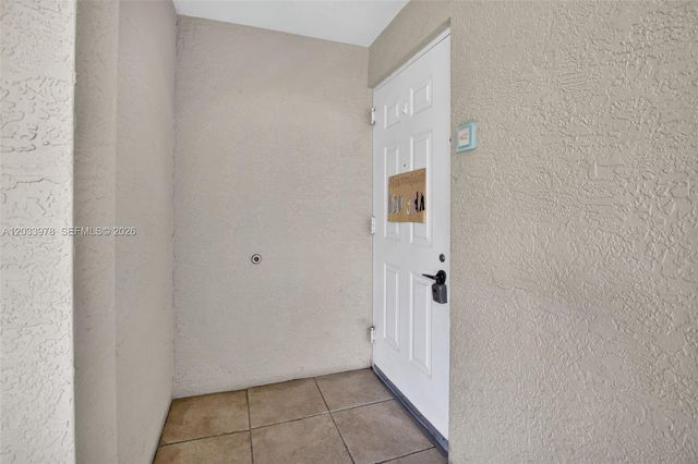 3340 NE 190th St 402, Aventura, FL 33180