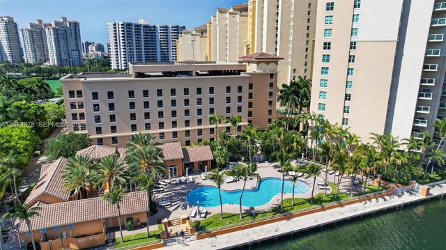 3340 NE 190th St 402, Aventura, FL 33180