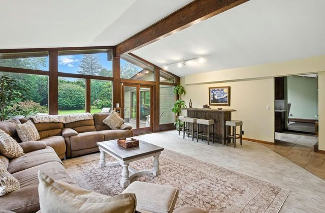 24 Ursular Court, Smithtown, NY 11787