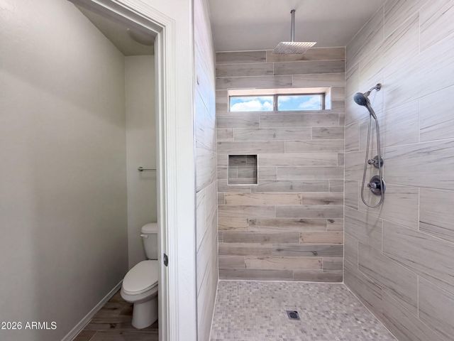 5641 S 10TH Drive, Phoenix, AZ 85041