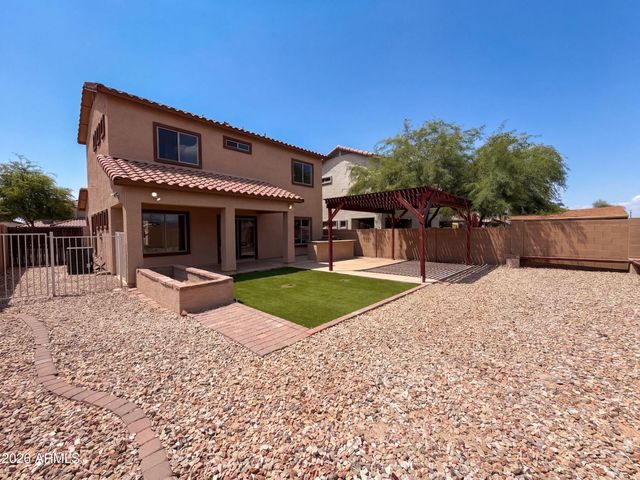 5641 S 10TH Drive, Phoenix, AZ 85041