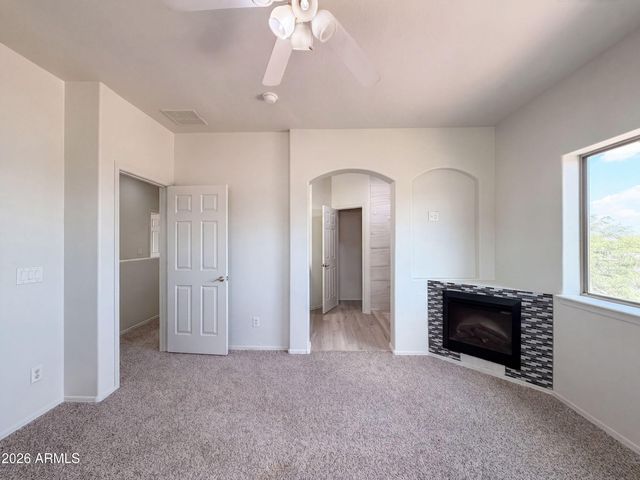 5641 S 10TH Drive, Phoenix, AZ 85041