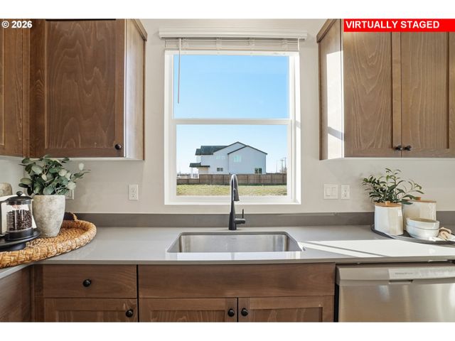 3632 Ne New York Ave, Estacada, OR 97023