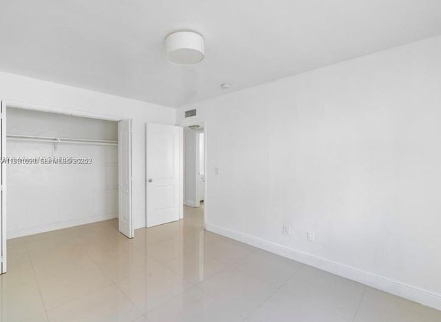 552 NE 61st St 4, Miami, FL 33137