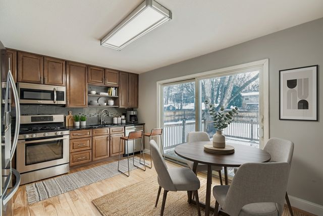 14921 Belvoir Drive, Minnetonka, MN 55345