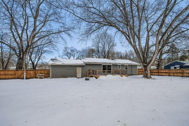 14921 Belvoir Drive, Minnetonka, MN 55345