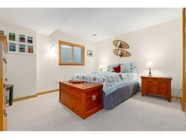 35925 Whispering Pine Ct, Elizabeth, CO 80107