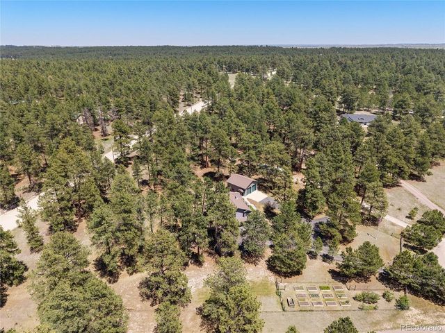 35925 Whispering Pine Ct, Elizabeth, CO 80107
