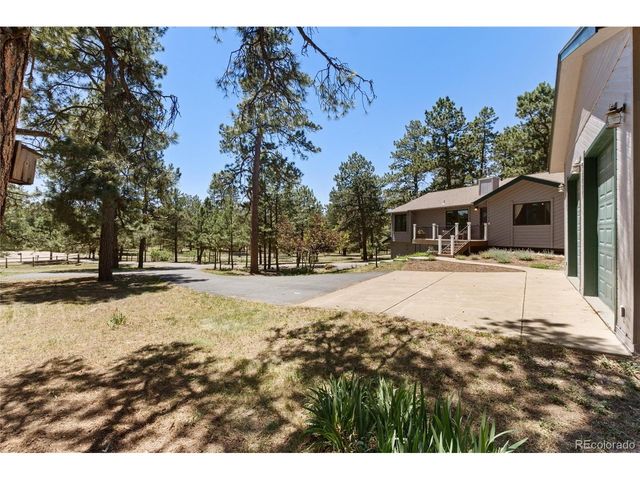 35925 Whispering Pine Ct, Elizabeth, CO 80107