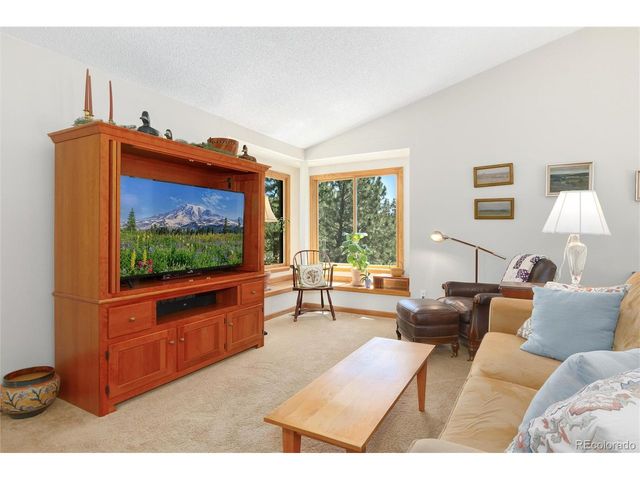 35925 Whispering Pine Ct, Elizabeth, CO 80107
