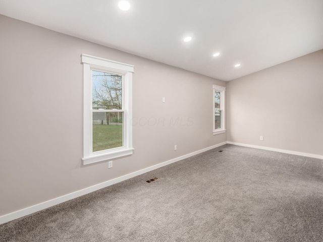 6439 Oharra Street, Galloway, OH 43119