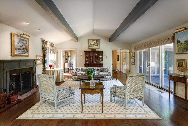 11241 Russwood Circle, Dallas, TX 75229