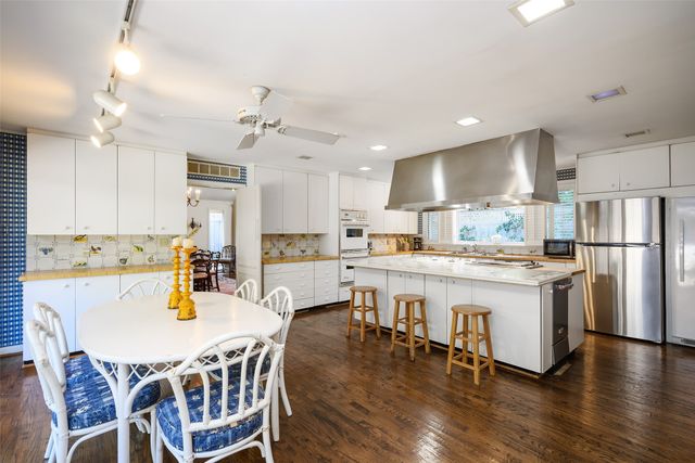 11241 Russwood Circle, Dallas, TX 75229