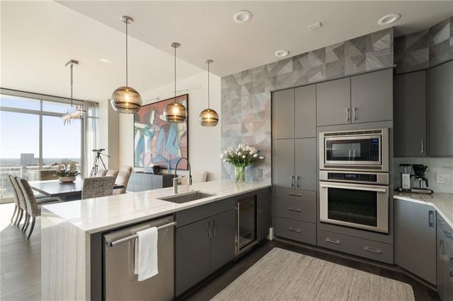 1065 Peachtree NE Street 3604, Atlanta, GA 30309