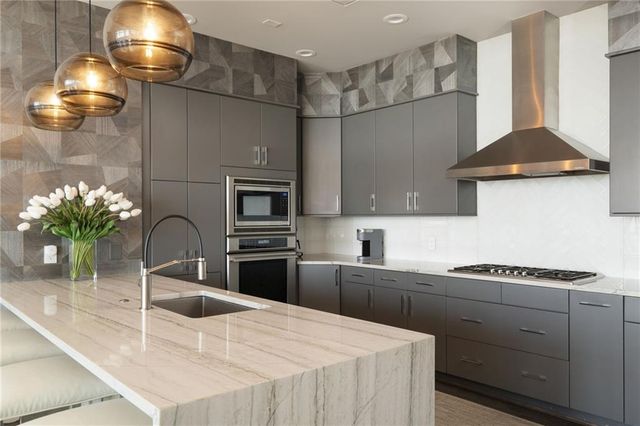 1065 Peachtree NE Street 3604, Atlanta, GA 30309